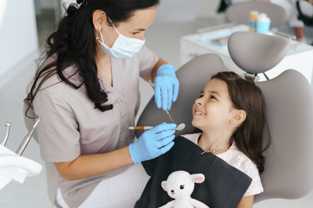 Best Emergency Root Canal Treatment in North Weeki Wachee, FL